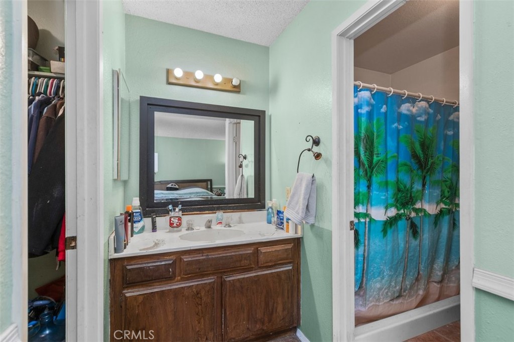 24530 Summerfield Drive Property Photo 17