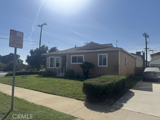 1057 S 5th Street Property Photo 3