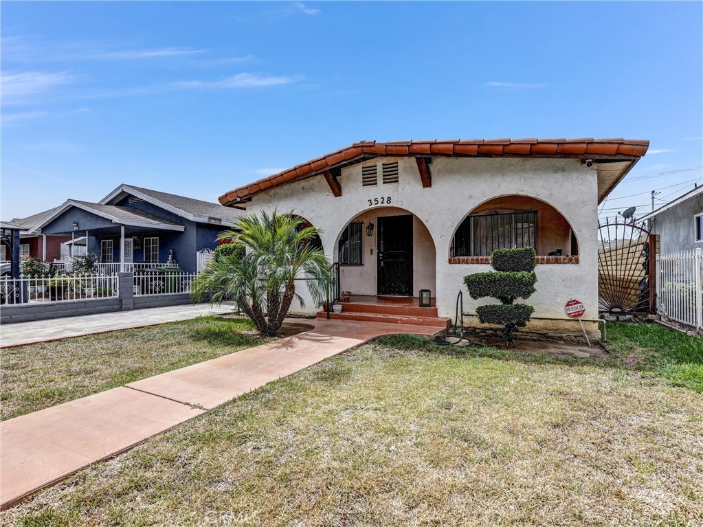 3528 Beswick Property Photo 4