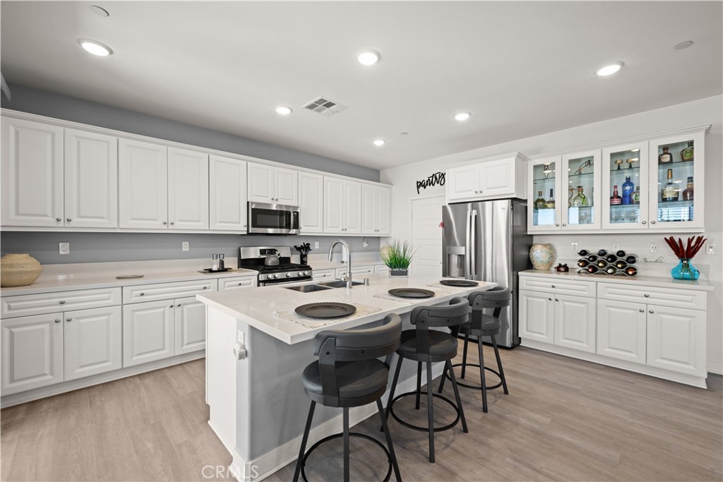 1519 Village Green Property Photo 10