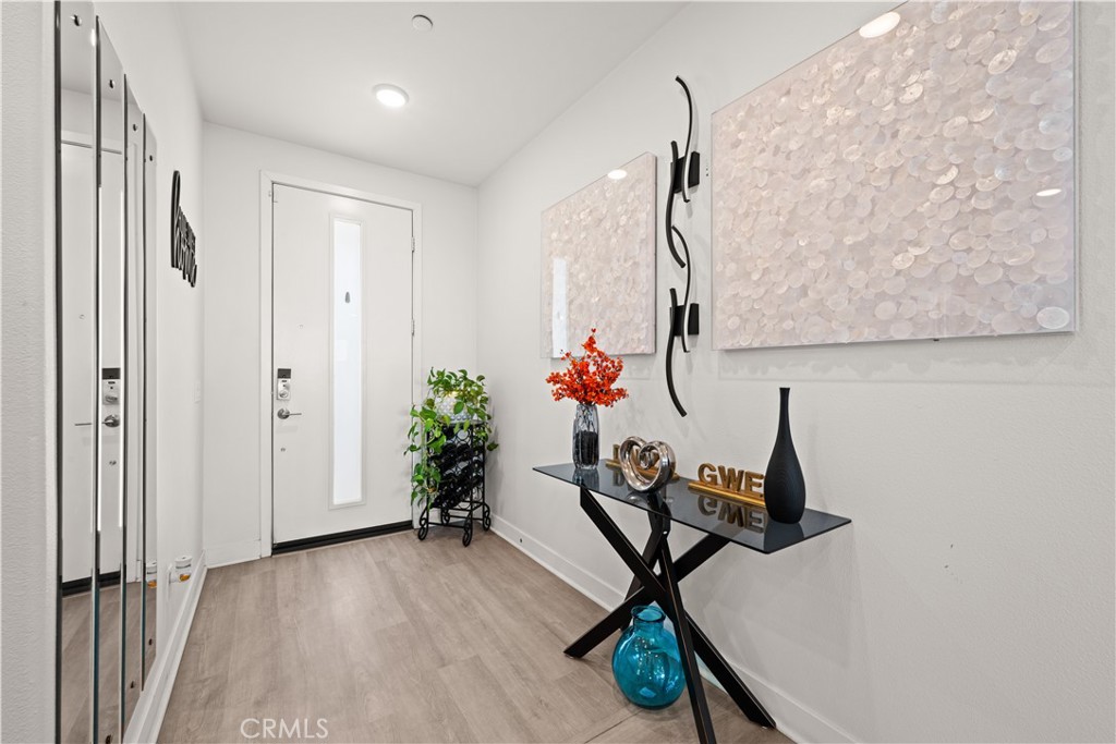 1519 Village Green Property Photo 20