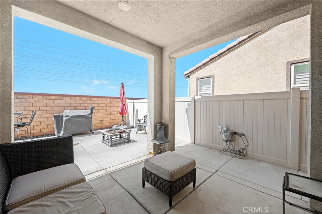 1519 Village Green Property Photo 33