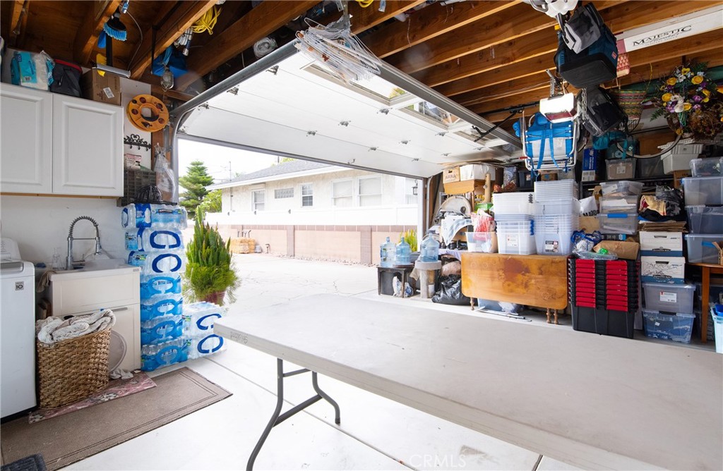11926 Rives Avenue Property Photo 32