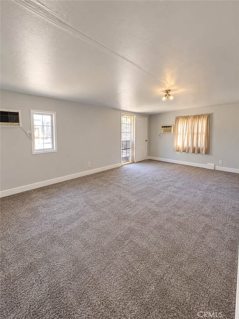 2184 Roosevelt Avenue Property Photo 9