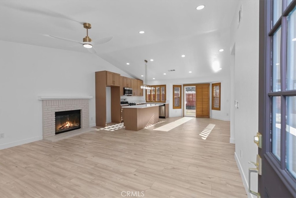 16800 Lake Victoria Property Photo 6