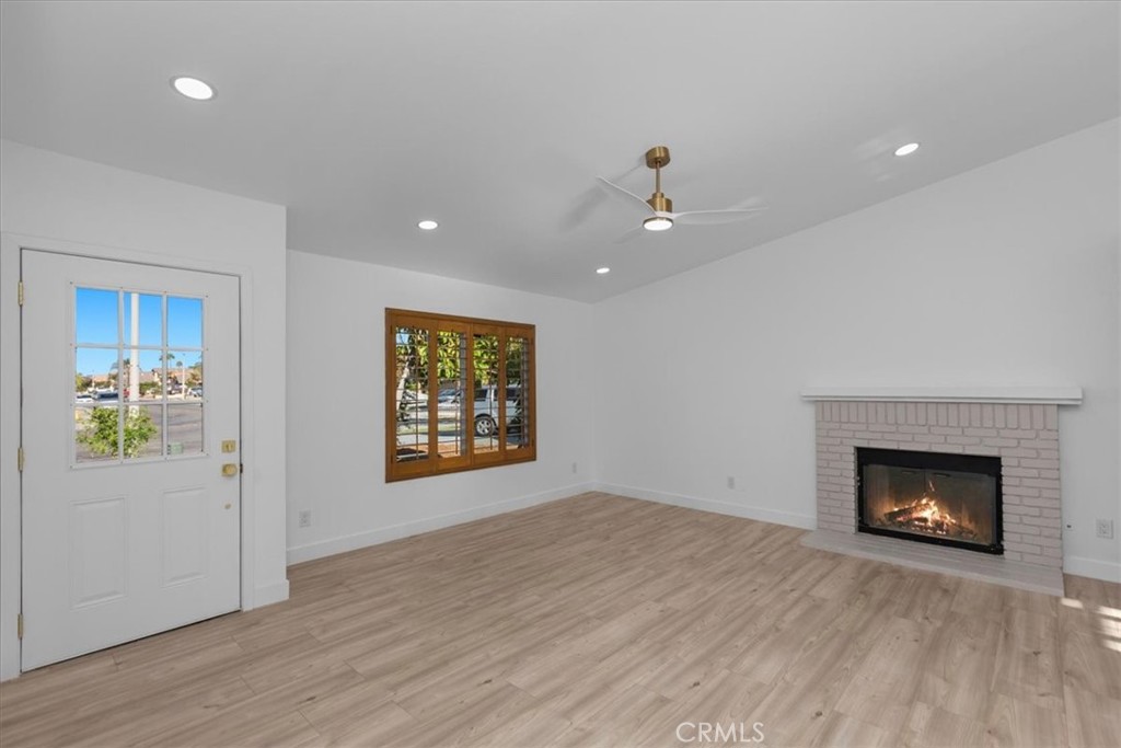 16800 Lake Victoria Property Photo 8