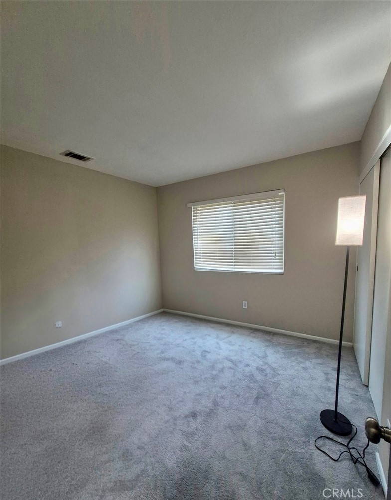 9785 Vine Property Photo 9