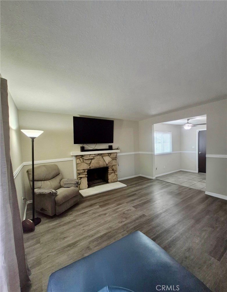 9785 Vine Property Photo 11