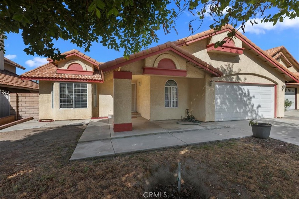 1534 Clyde Street Property Photo