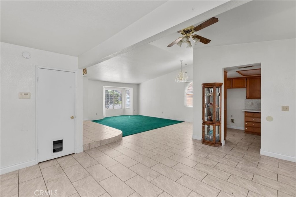 1534 Clyde Street Property Photo 12