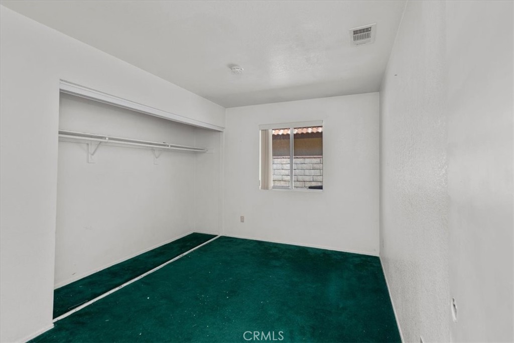 1534 Clyde Street Property Photo 16