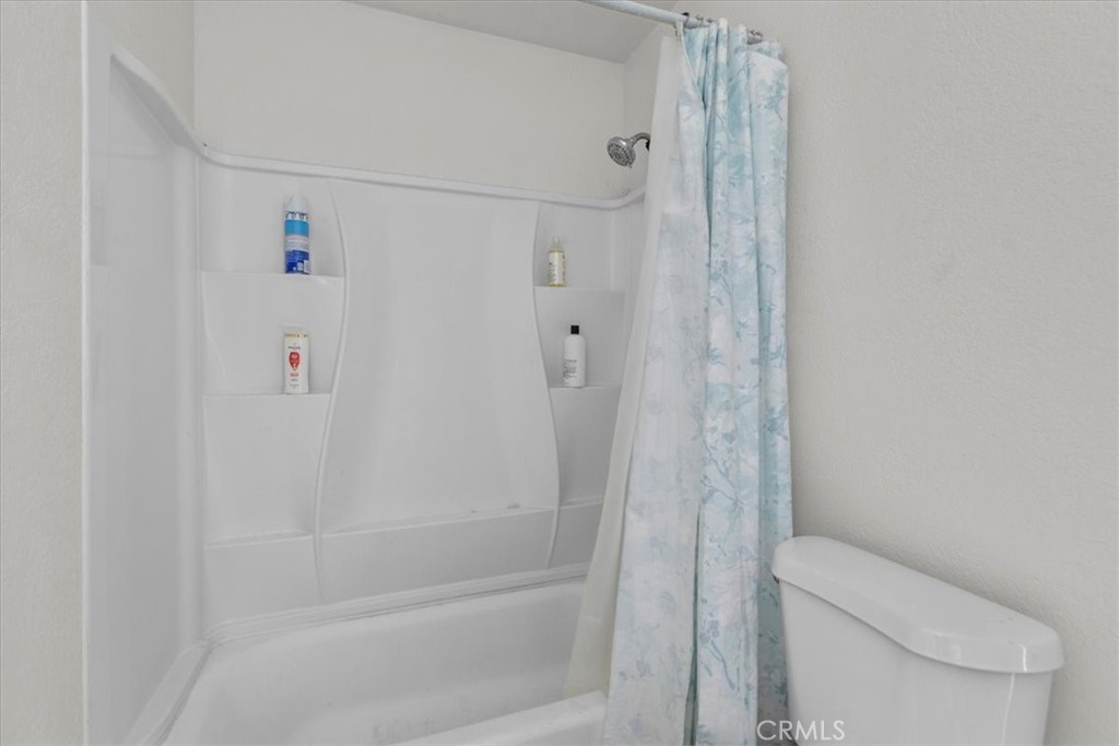 1534 Clyde Street Property Photo 18