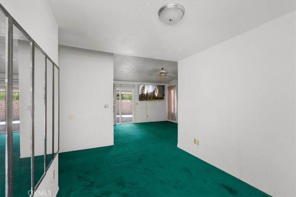 1534 Clyde Street Property Photo 23