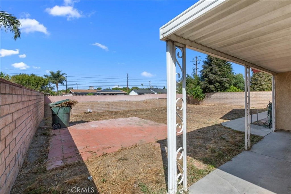 1534 Clyde Street Property Photo 32
