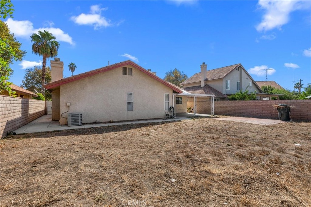 1534 Clyde Street Property Photo 36