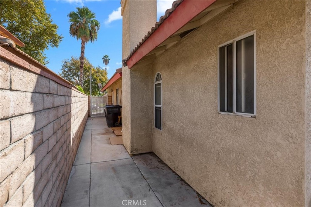 1534 Clyde Street Property Photo 37
