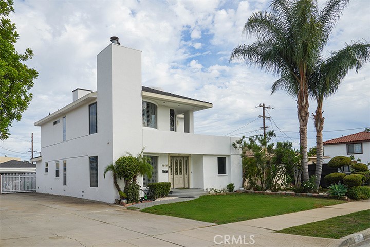 1308 Manley Drive Property Photo 2
