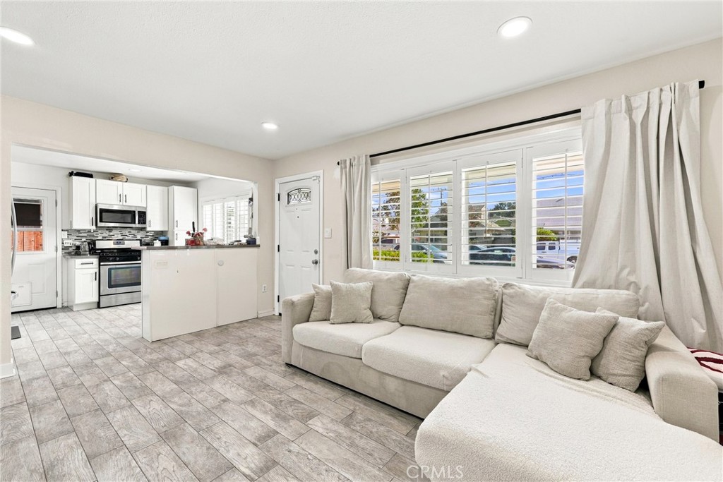 13223 Duffield Property Photo 6