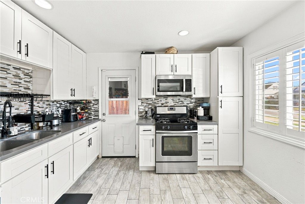 13223 Duffield Property Photo 8