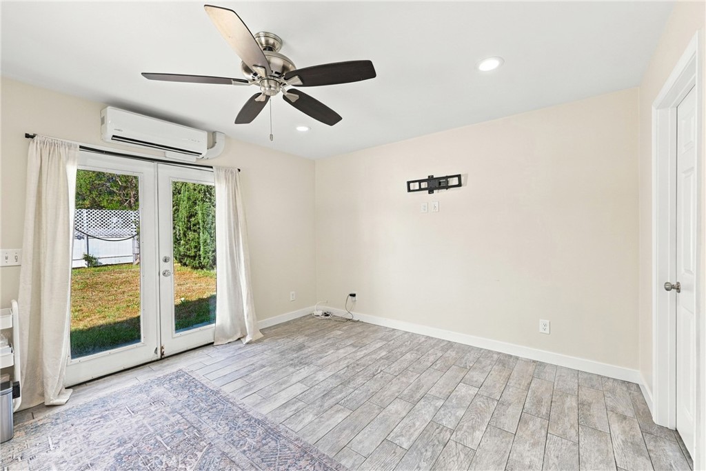 13223 Duffield Property Photo 13