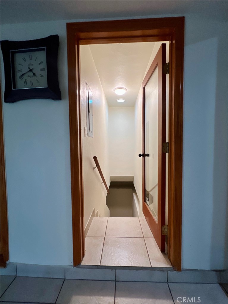 582 25th Property Photo 15