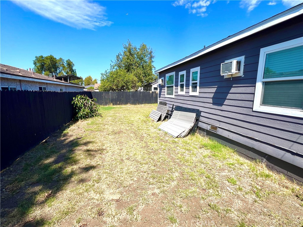 8603 Greenleaf Property Photo 7