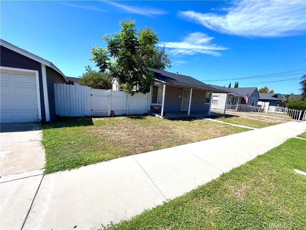 8603 Greenleaf Property Photo 18