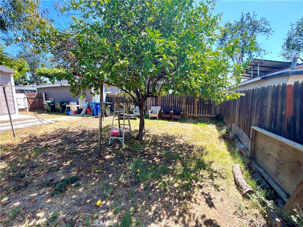 8603 Greenleaf Property Photo 21