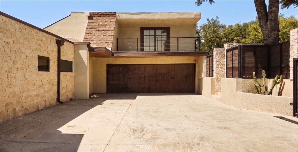 3858 Alta Mesa Property Photo 1