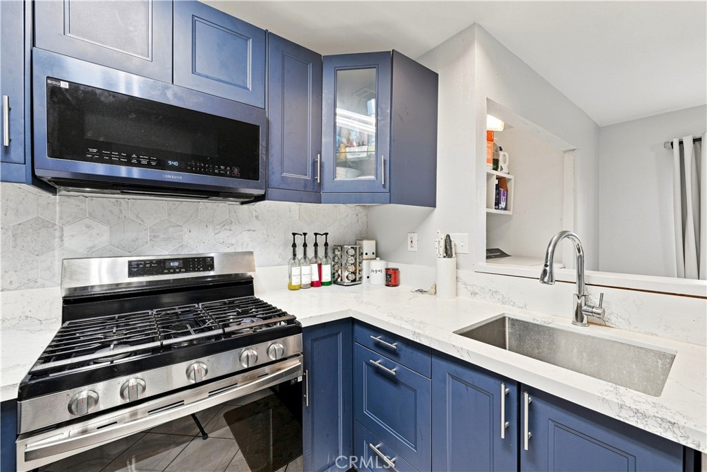 106 Racquet Club Property Photo 10