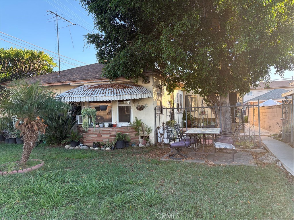5340 Dewar Avenue Property Photo 1