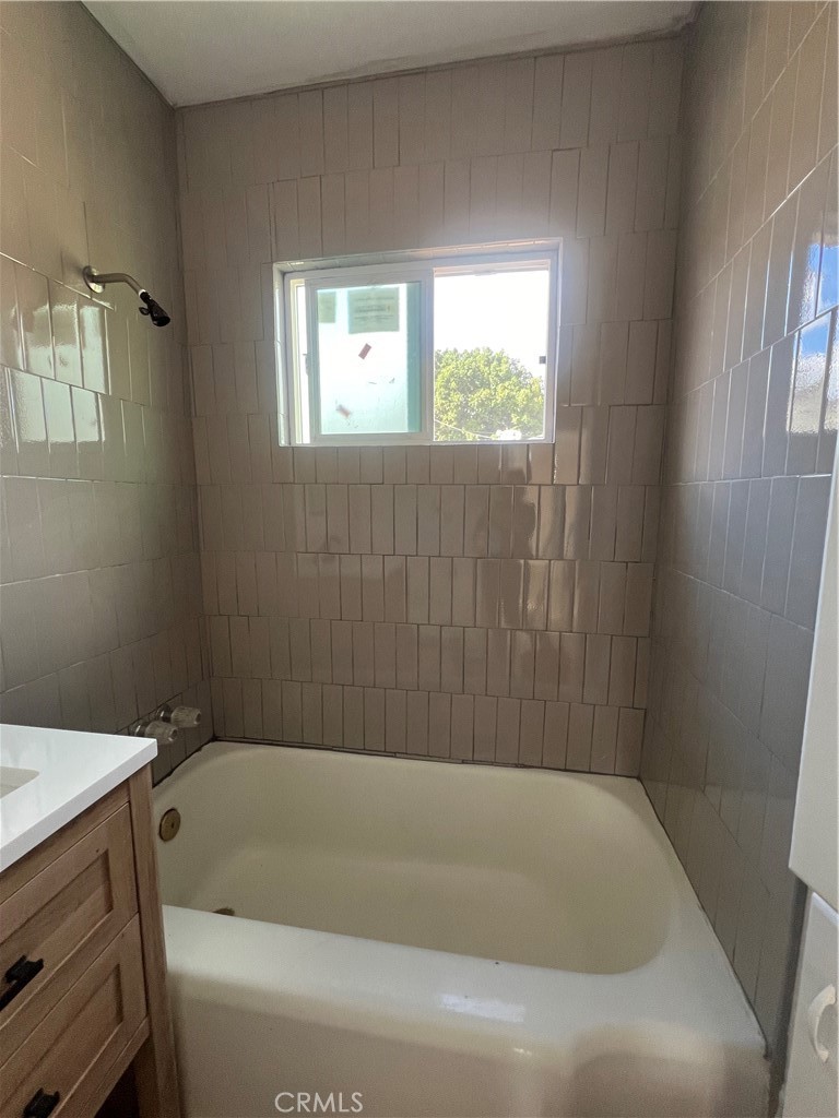 5340 Dewar Avenue Property Photo 5