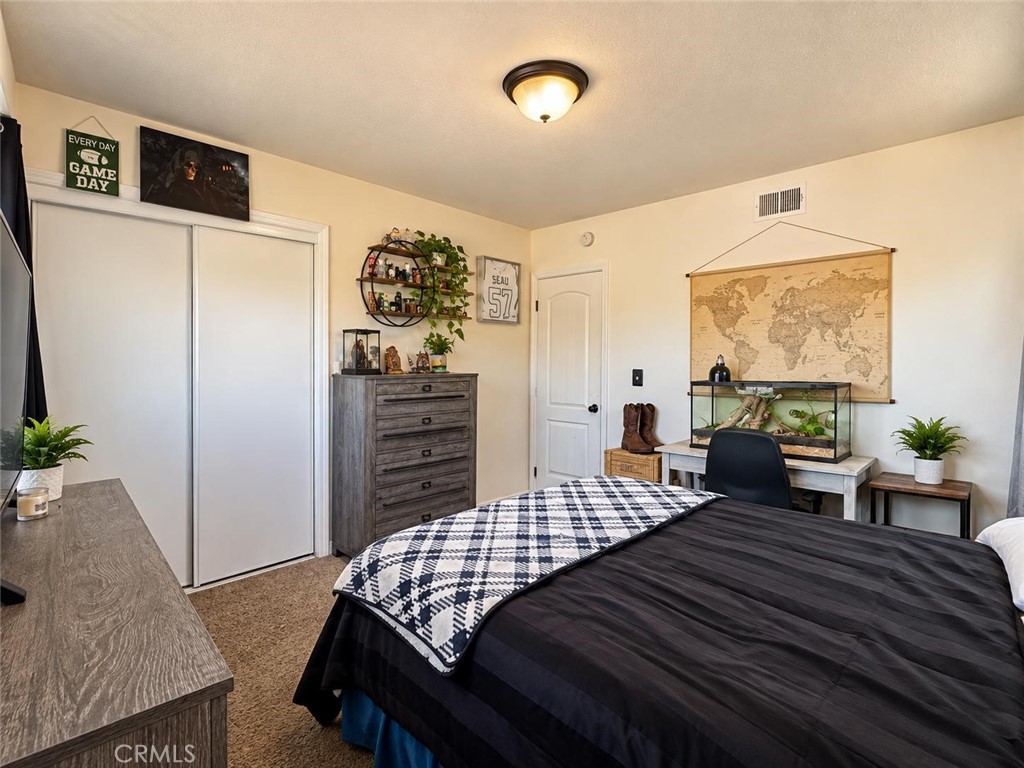 17359 Hawthorne Avenue Property Photo 10