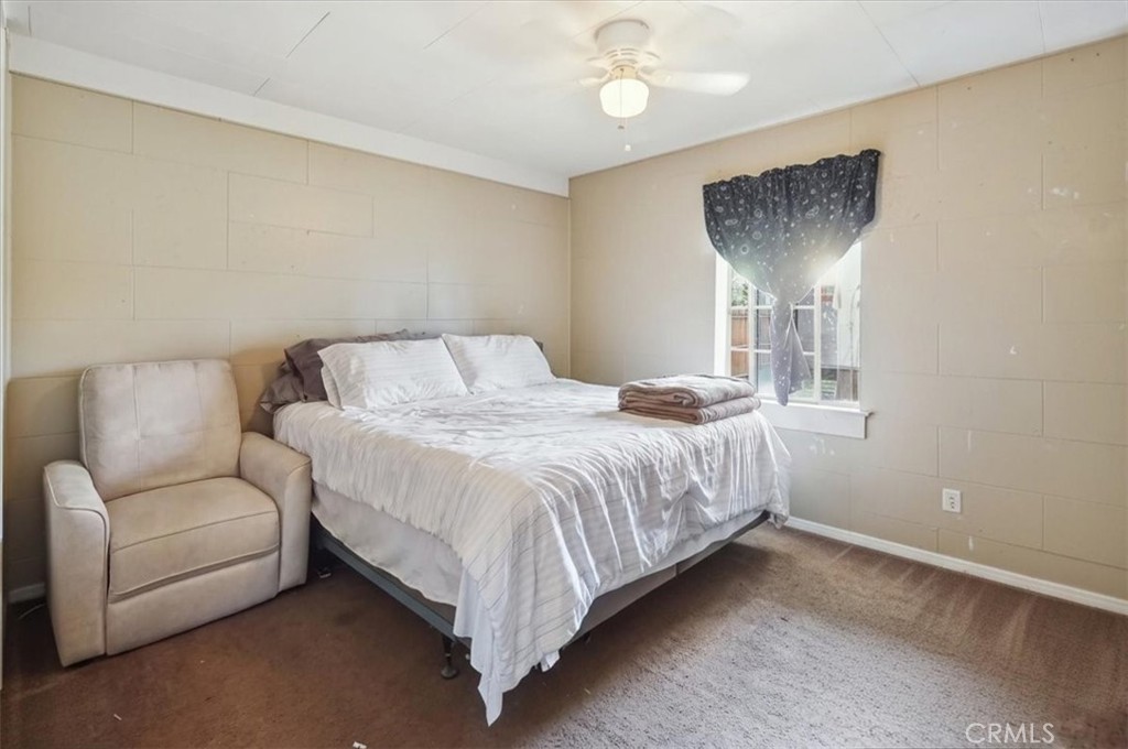 2821 N Hollister Avenue Property Photo 22