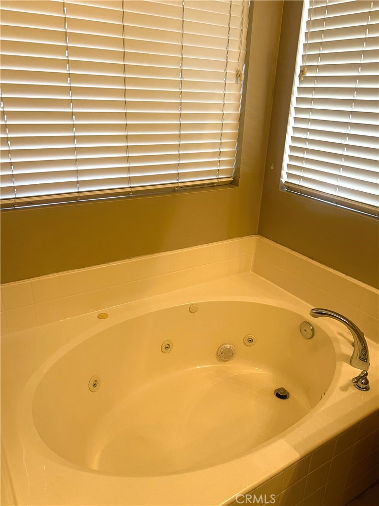 28984 River Oaks Lane Property Photo 24