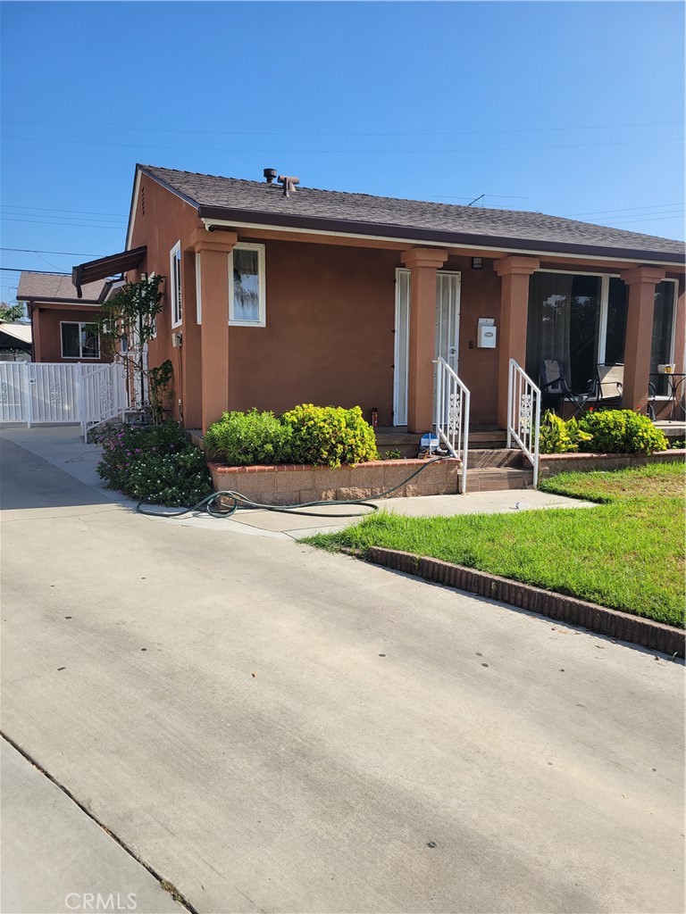10503 Oberon Street Property Photo 2