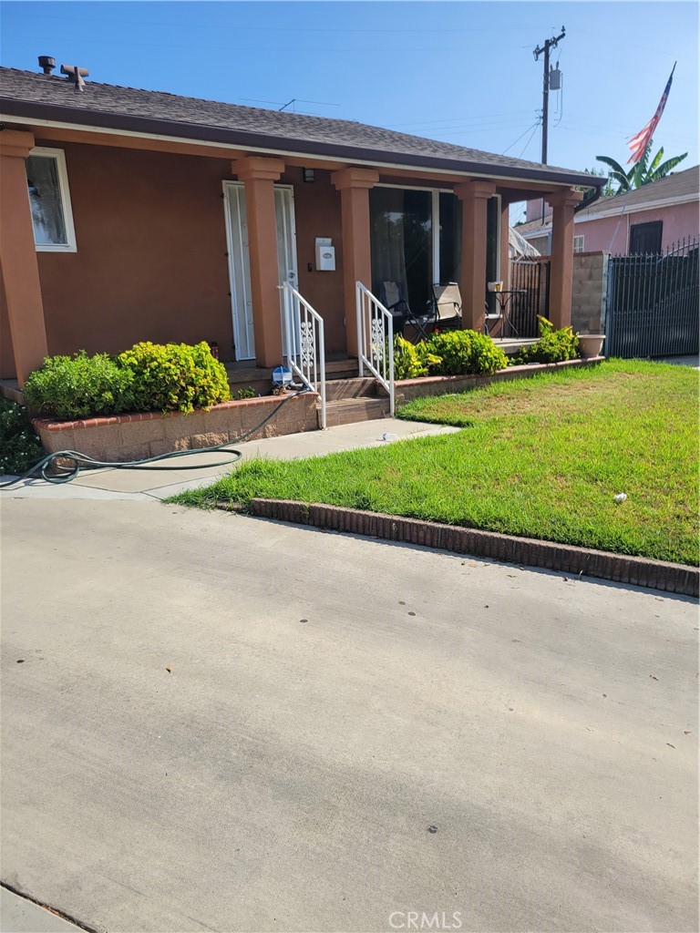10503 Oberon Street Property Photo 6