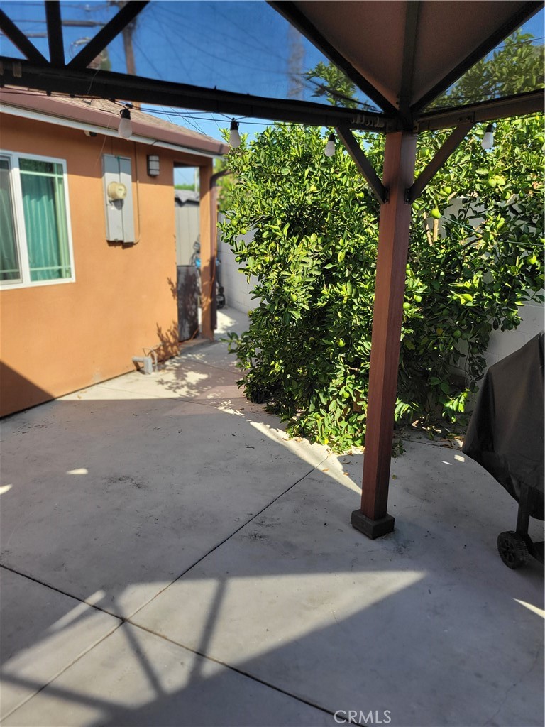 10503 Oberon Street Property Photo 10