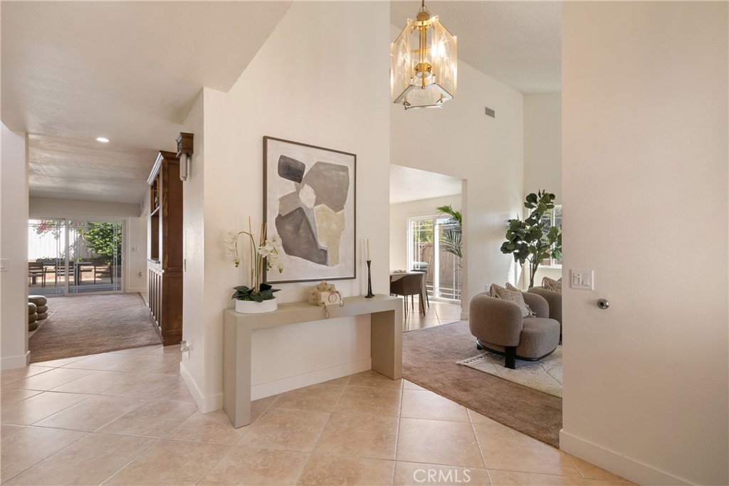 658 Glenmore Property Photo 4