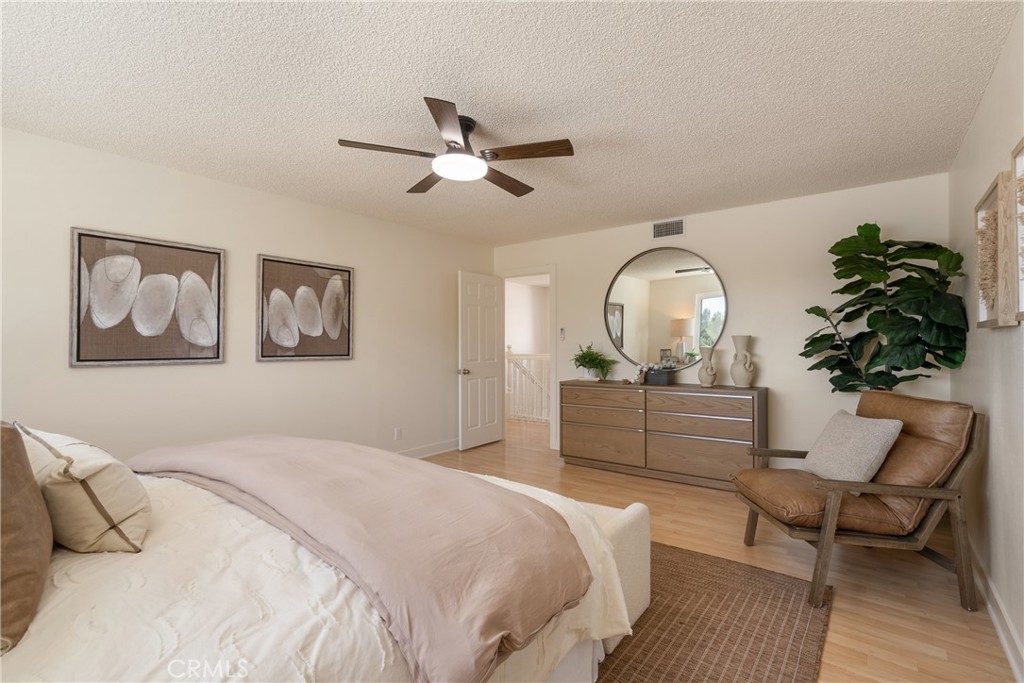658 Glenmore Property Photo 26