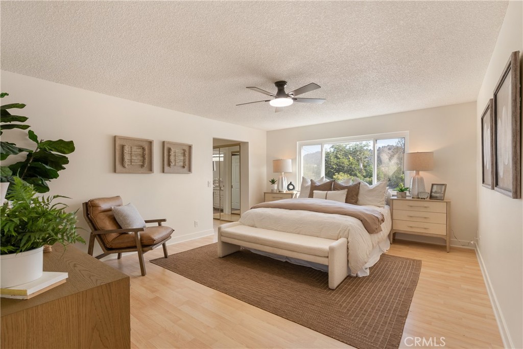 658 Glenmore Property Photo 27
