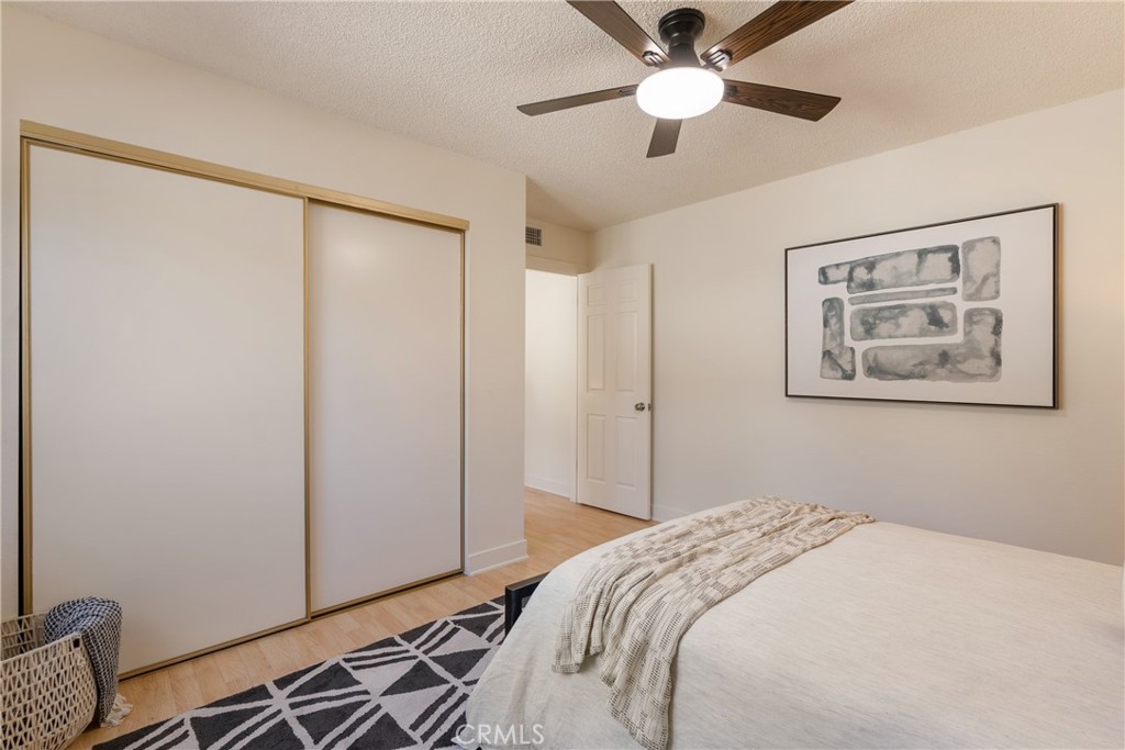 658 Glenmore Property Photo 32