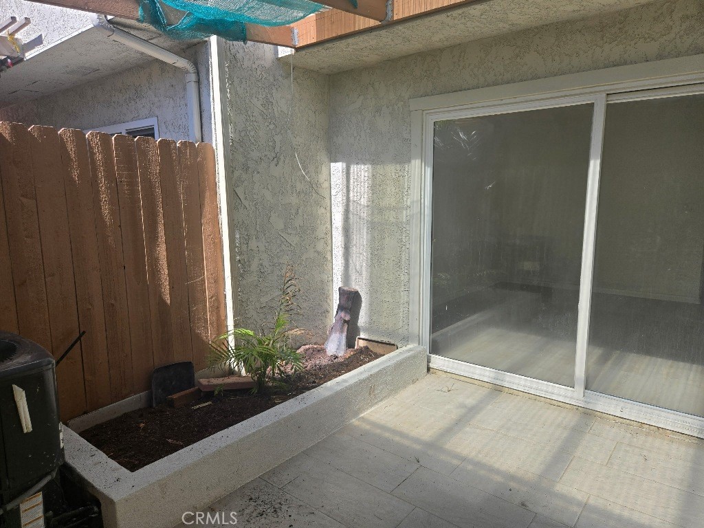 5950 Imperial Property Photo 5