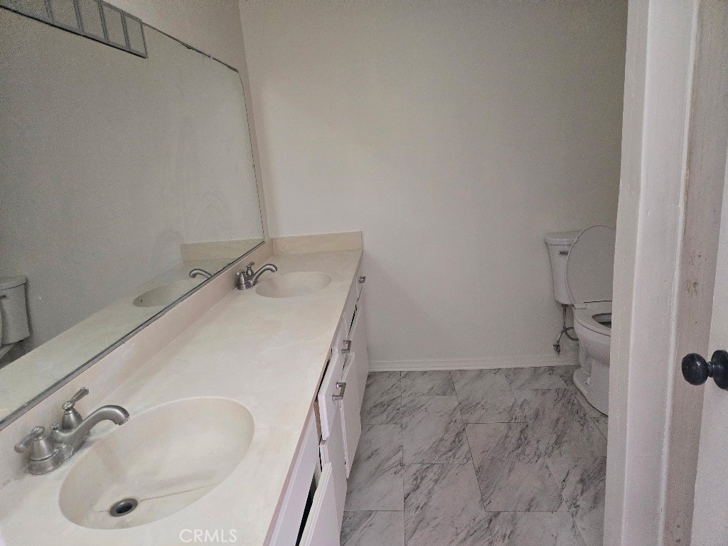 5950 Imperial Property Photo 16
