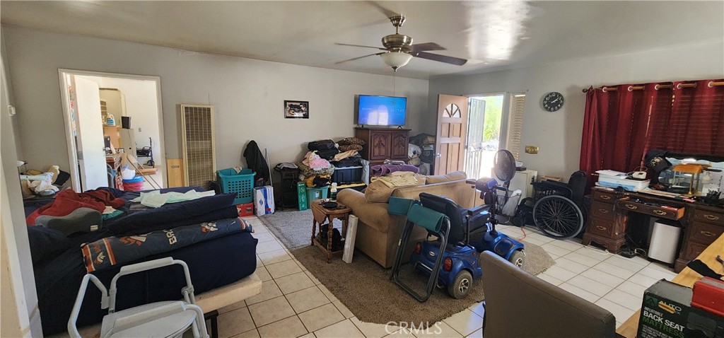 12116 E Avenue V10 Property Photo 19