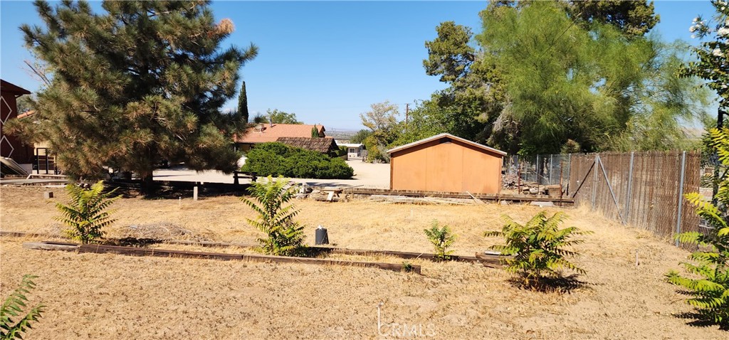 12116 E Avenue V10 Property Photo 65