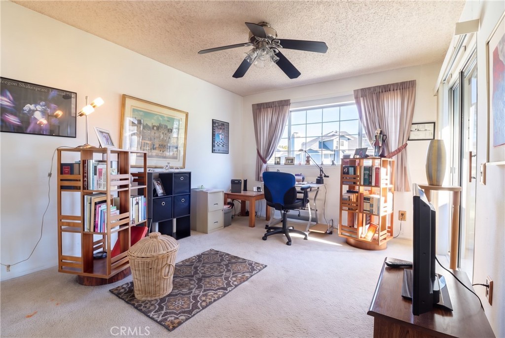 126 N Glendora Property Photo 15
