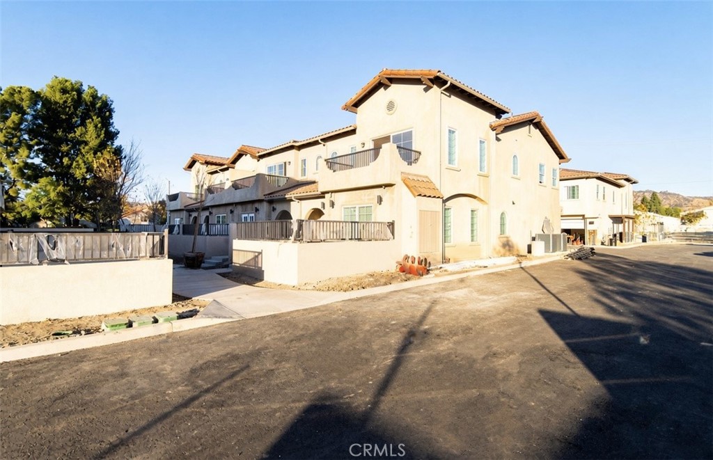5518 E Los Angeles Avenue 2 Property Photo 6