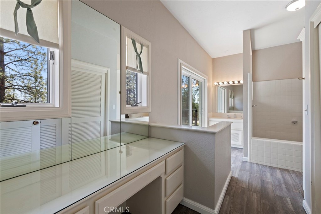 10379 Mcmahon Road Property Photo 37
