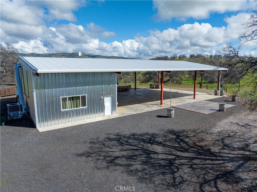 2350 Old Highway Property Photo 1